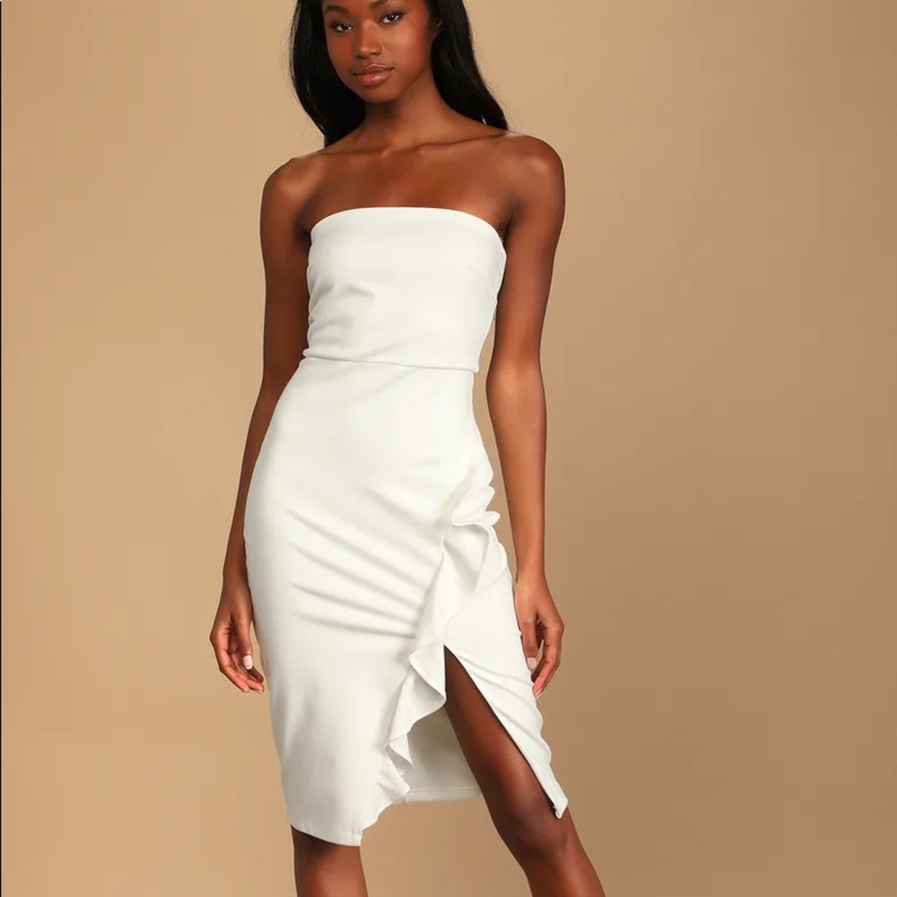 XS White Lulu’s ruffled strapless bodycon dress